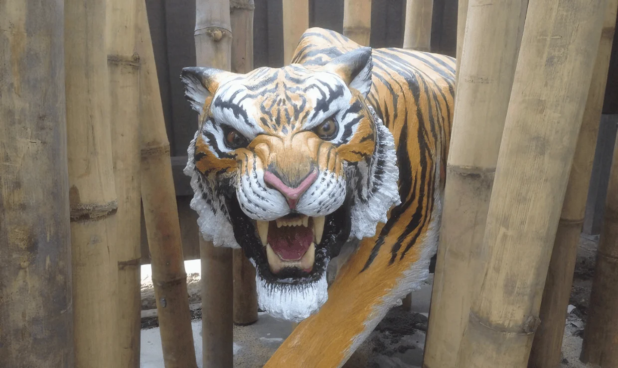 Tiger aus Dekorationsbeton für eine Ausstellung im Kopenhagener Zoo