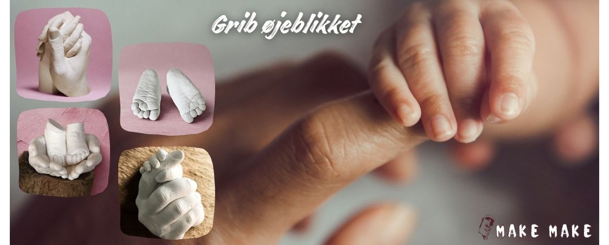 En baby griber om sin mors finger. I rammer på billedets venstre side ses 4 billeder af afstøbninger med babyfødder, mor og barn der holder i hånd, far og barn der holder i hånd og forældre, der holder barnets fødder. I teksten står der