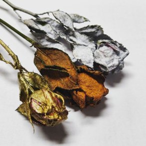 Evighedsbuket i rust, beton, guld, kobber eller sølv